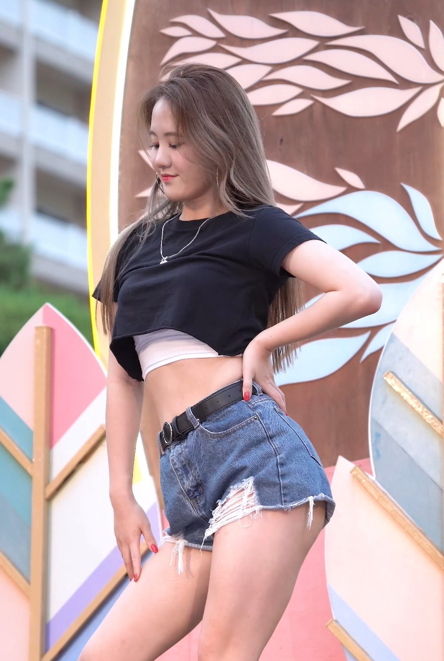 %title插图%num